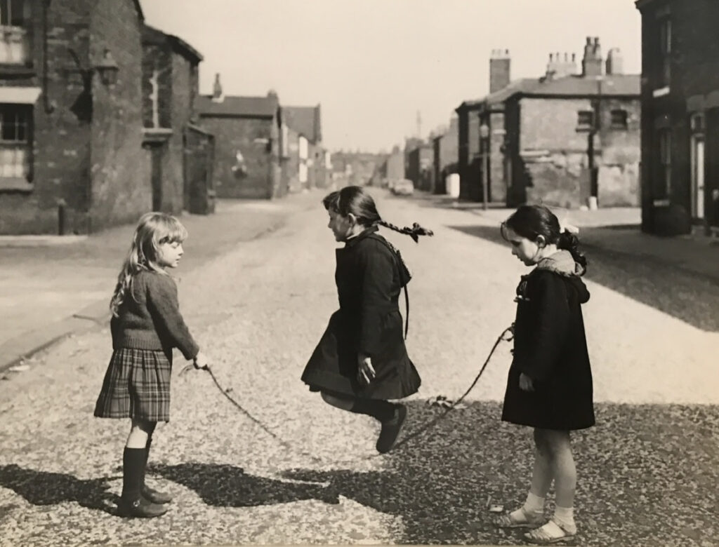Girls Skipping, Manchester