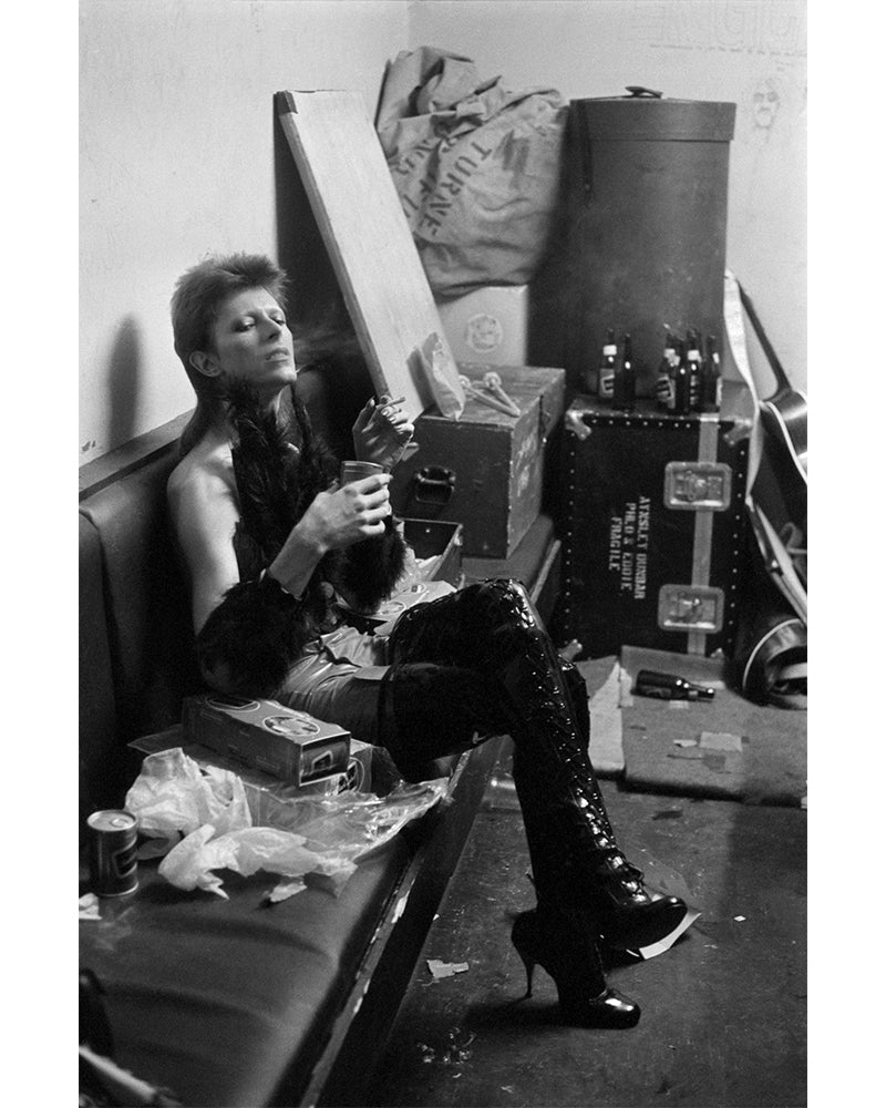 David Bowie backstage before The 1980 Floor Show, 1973