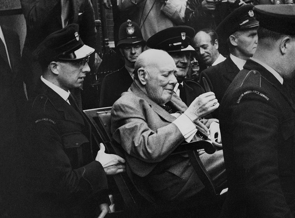 Winston Churchill leaving the hospital, 1962